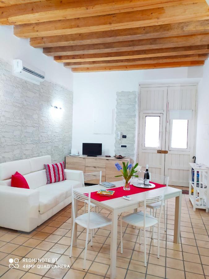 Appartamento Dammuso Isola Di Ortigia Syrakuzy Zewnętrze zdjęcie