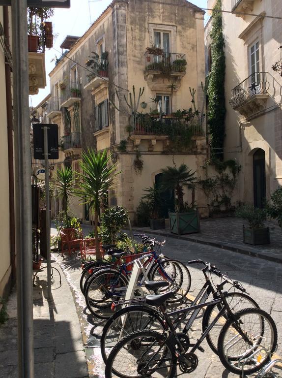Appartamento Dammuso Isola Di Ortigia Syrakuzy Zewnętrze zdjęcie