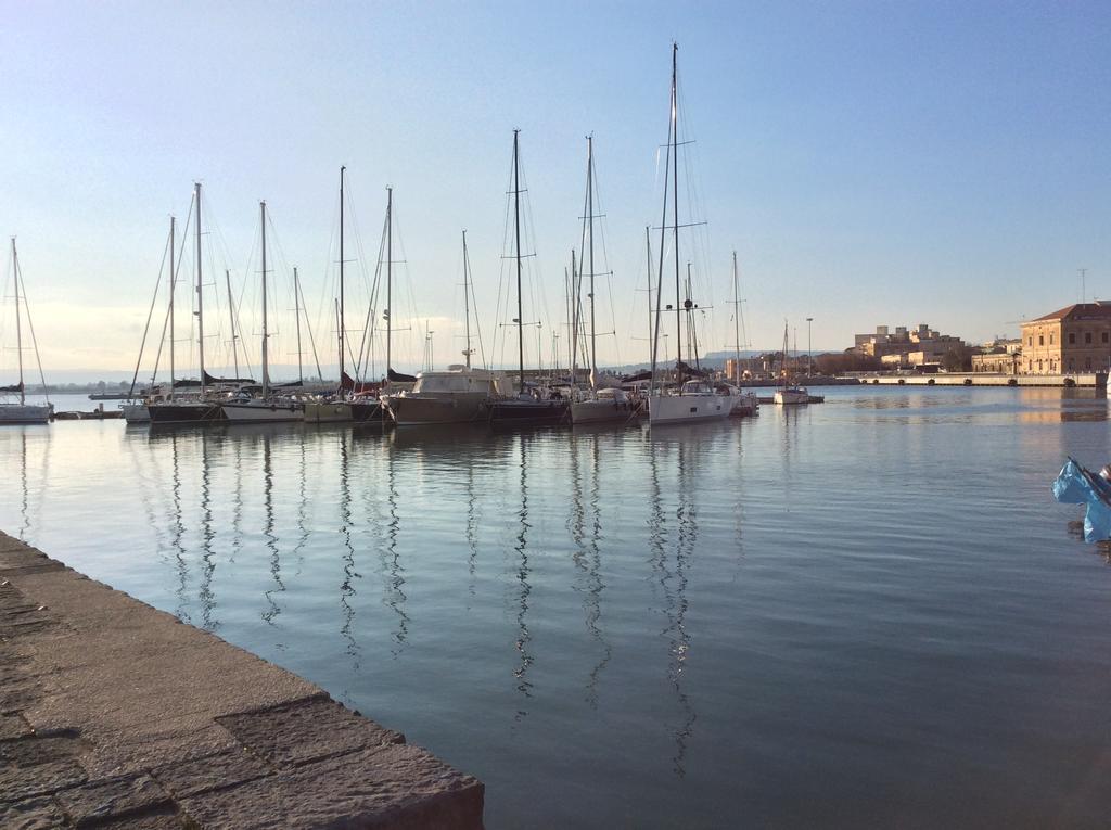 Appartamento Dammuso Isola Di Ortigia Syrakuzy Zewnętrze zdjęcie